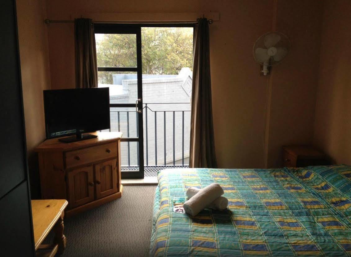 Boardrider Backpackers And Budget Motel Sydney Exterior foto